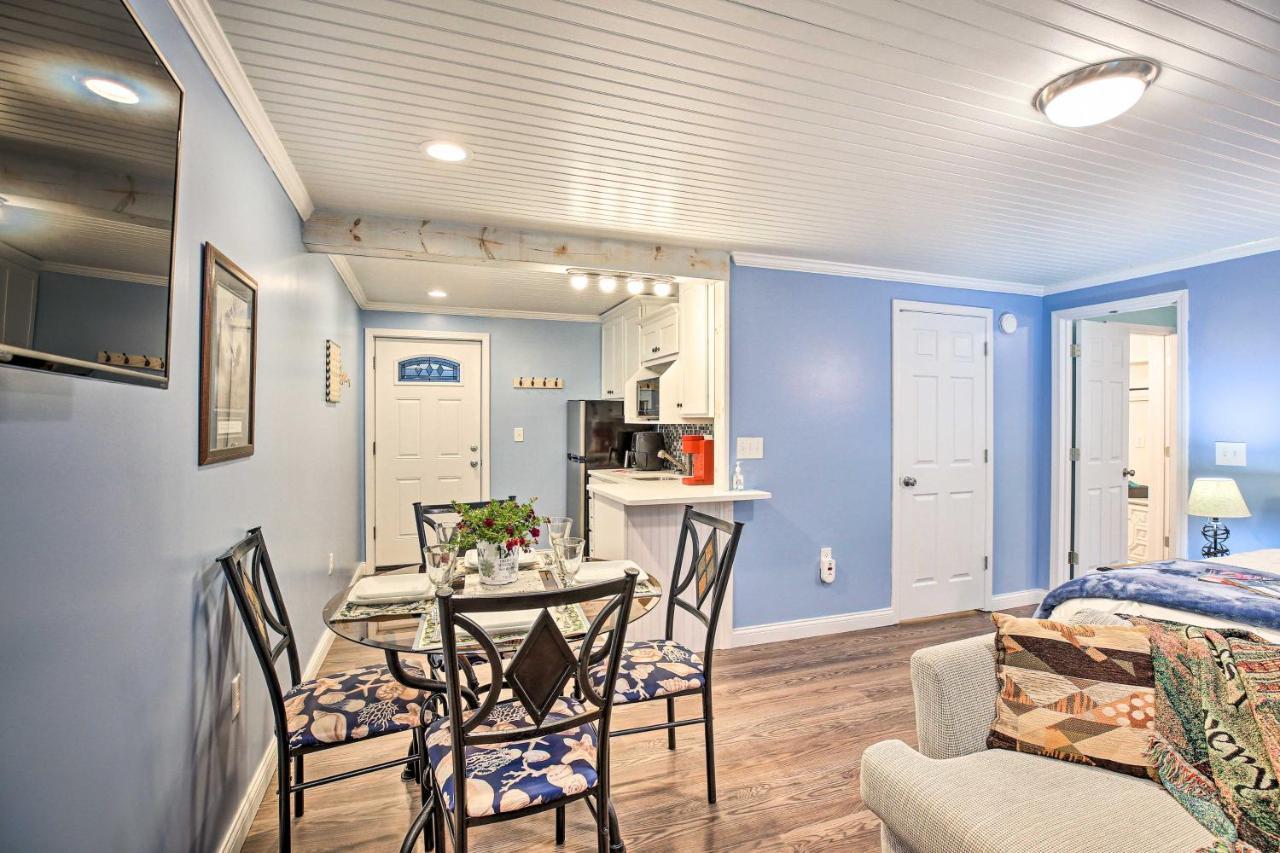 Updated Williamstown Apartment With Kitchen! Εξωτερικό φωτογραφία