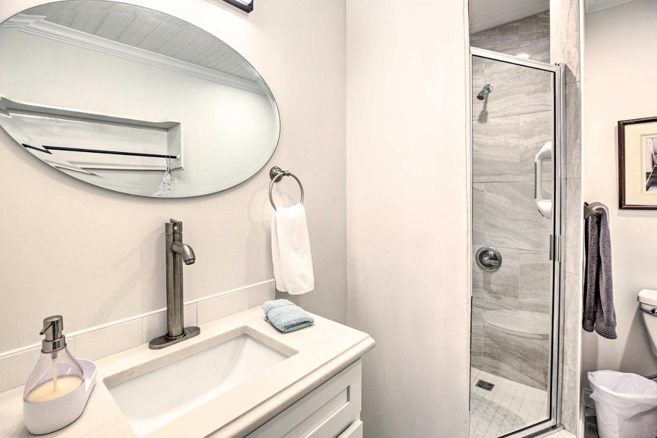 Updated Williamstown Apartment With Kitchen! Εξωτερικό φωτογραφία