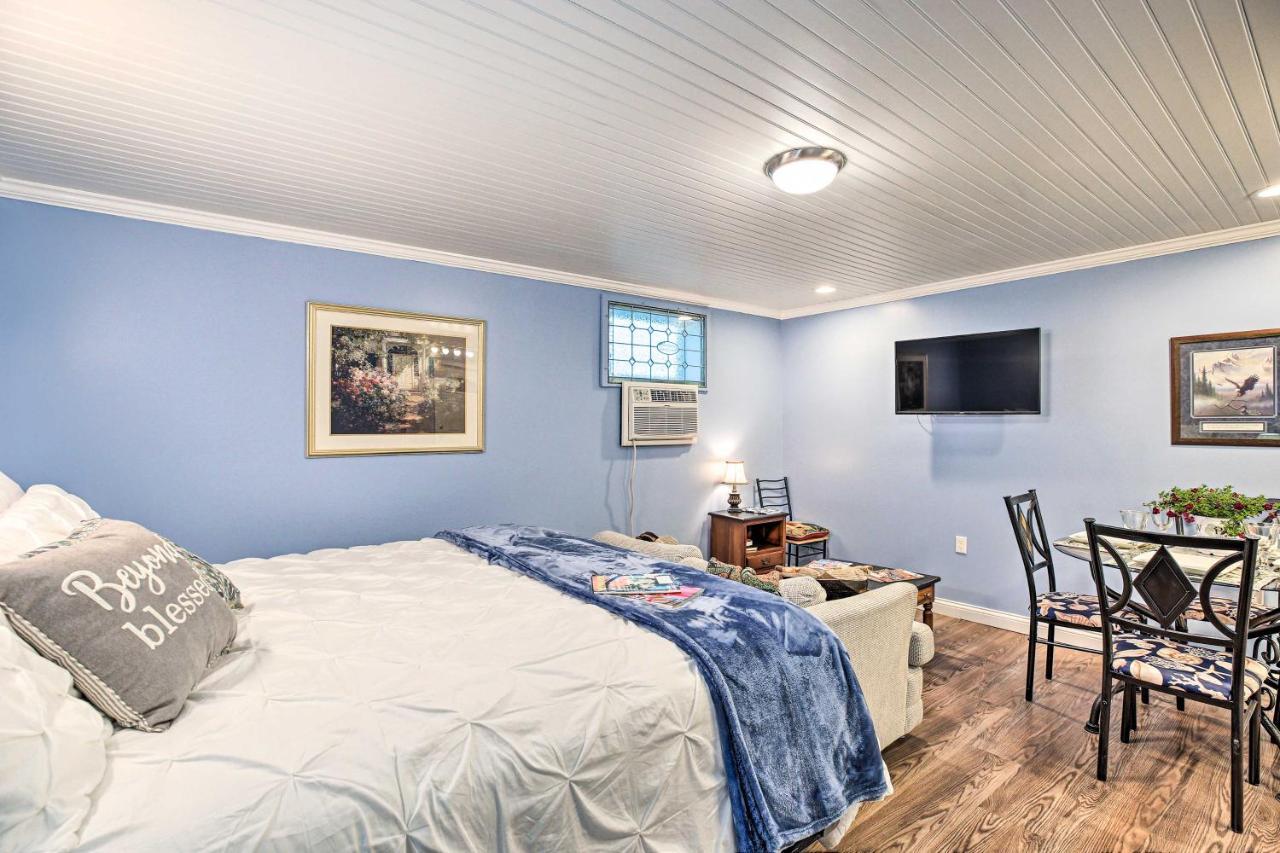 Updated Williamstown Apartment With Kitchen! Εξωτερικό φωτογραφία